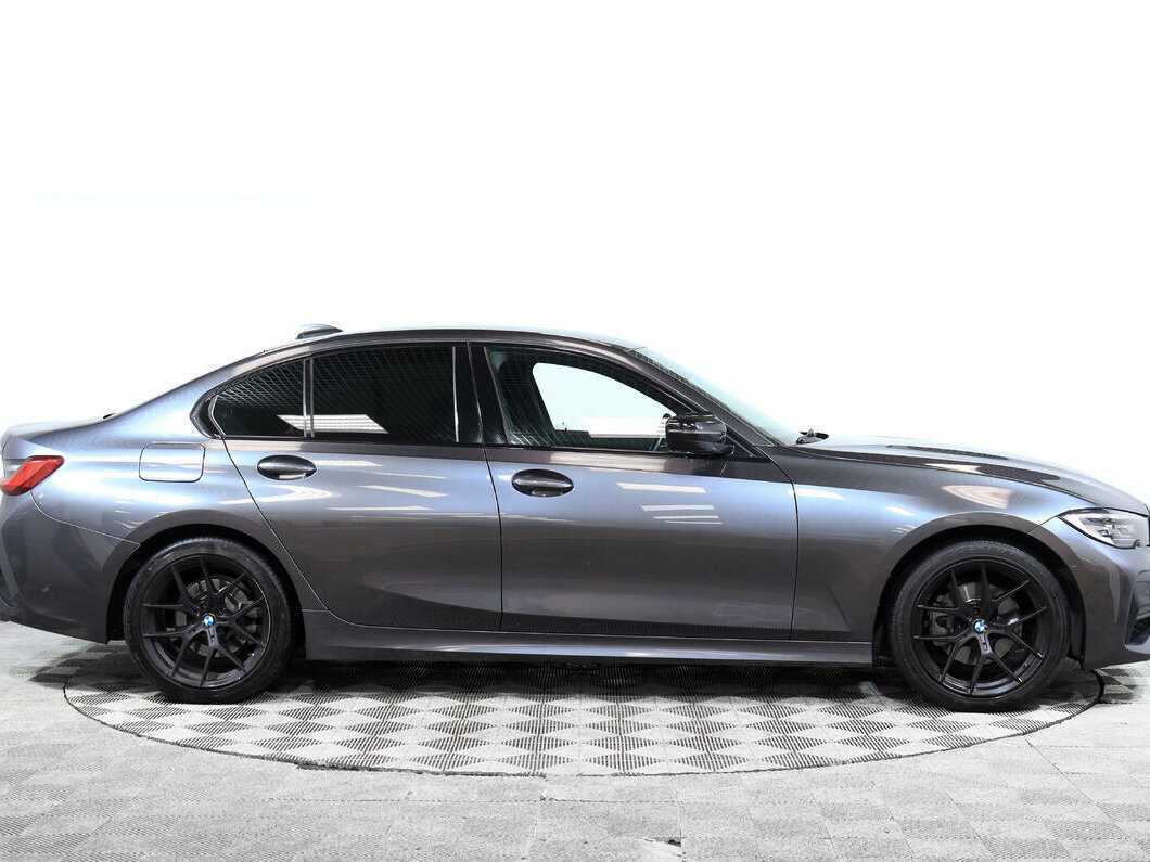 BMW 3 серии 2020 года с пробегом. Фото: #2