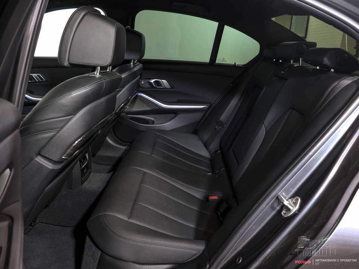 BMW 3 серии 2020 года с пробегом. Фото: #8