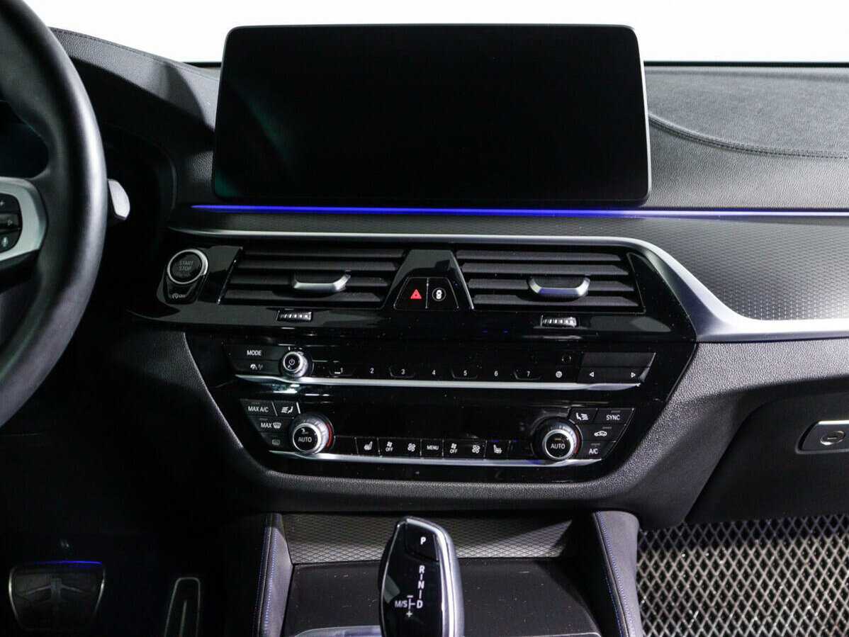 BMW 6 серии 2021 года с пробегом. Фото: #12