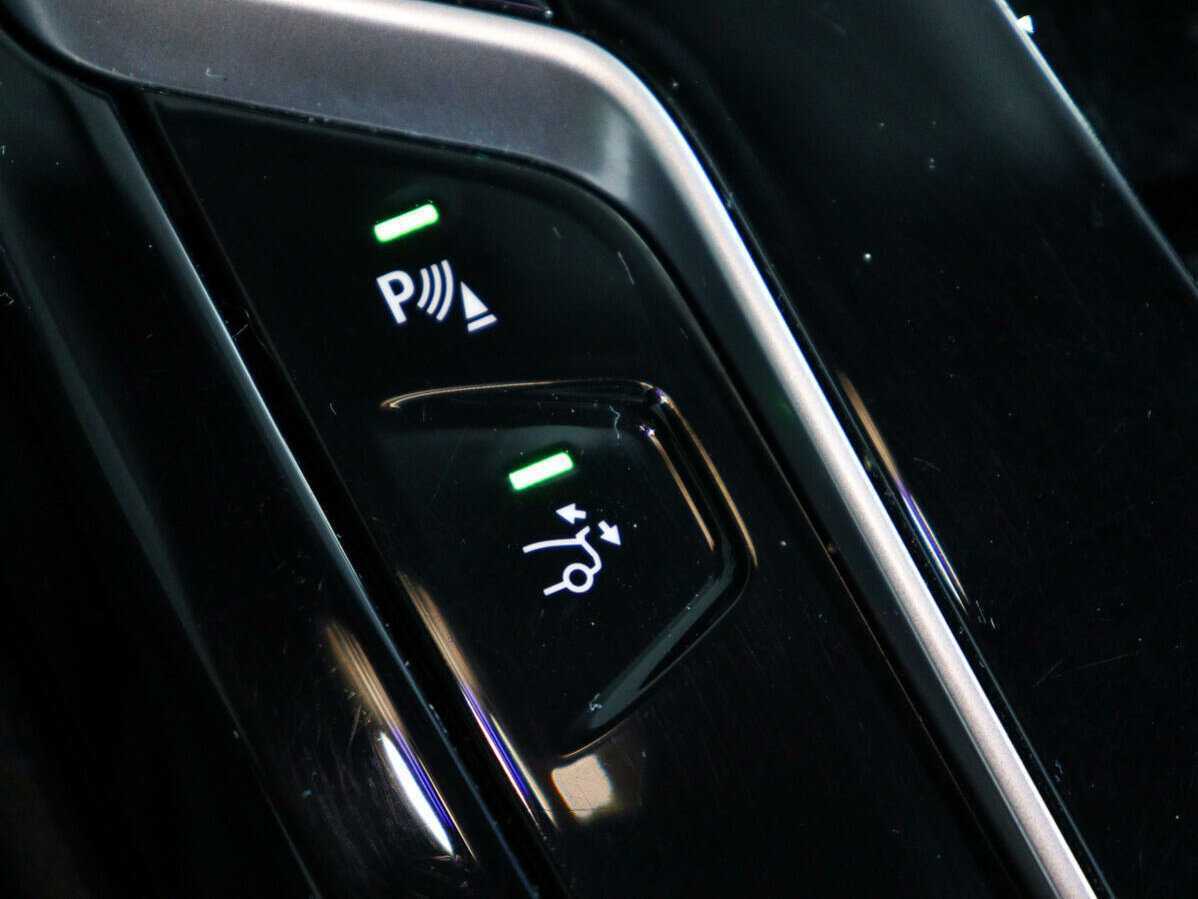 BMW 6 серии 2021 года с пробегом. Фото: #30