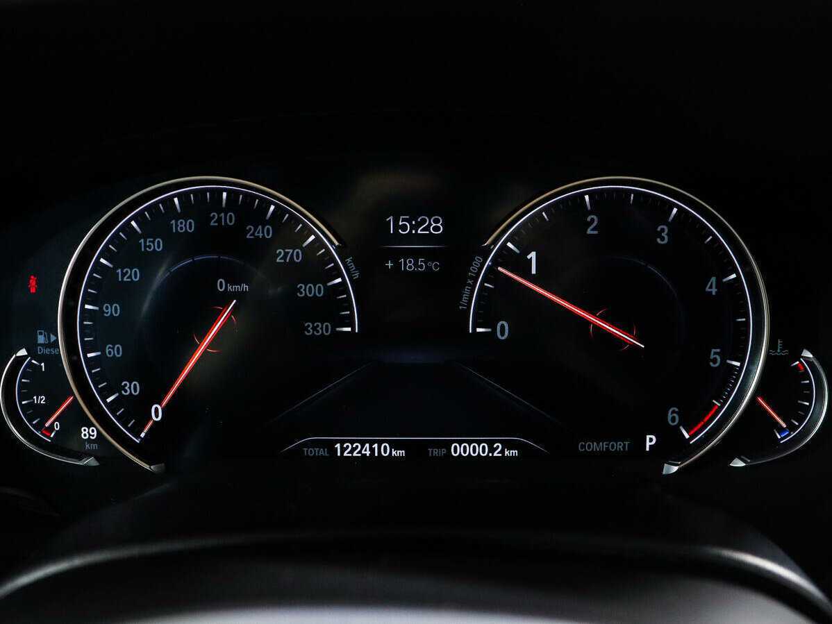 BMW 6 серии 2018 года с пробегом. Фото: #10