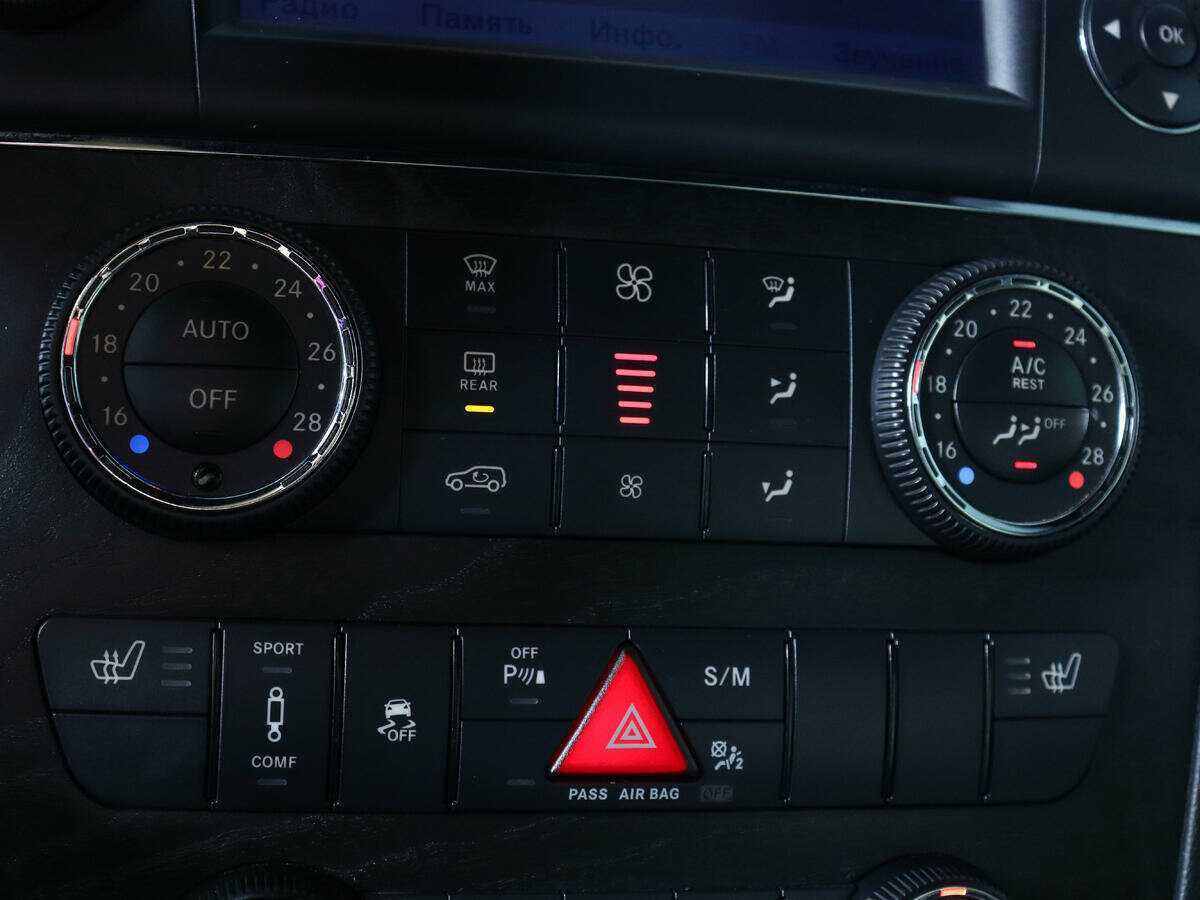 Mercedes-Benz GL-Класс 2012 года с пробегом. Фото: #15