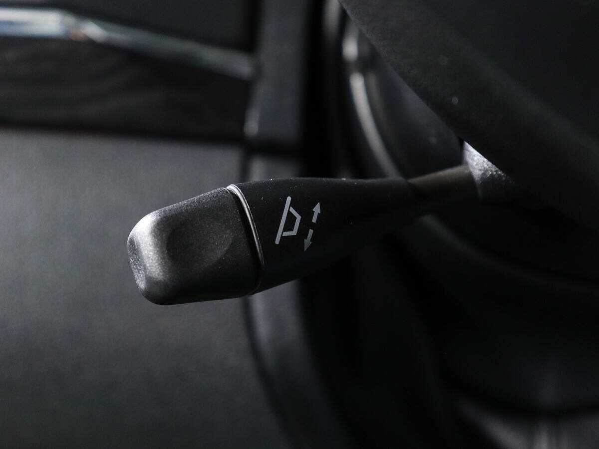 Mercedes-Benz GL-Класс 2012 года с пробегом. Фото: #19