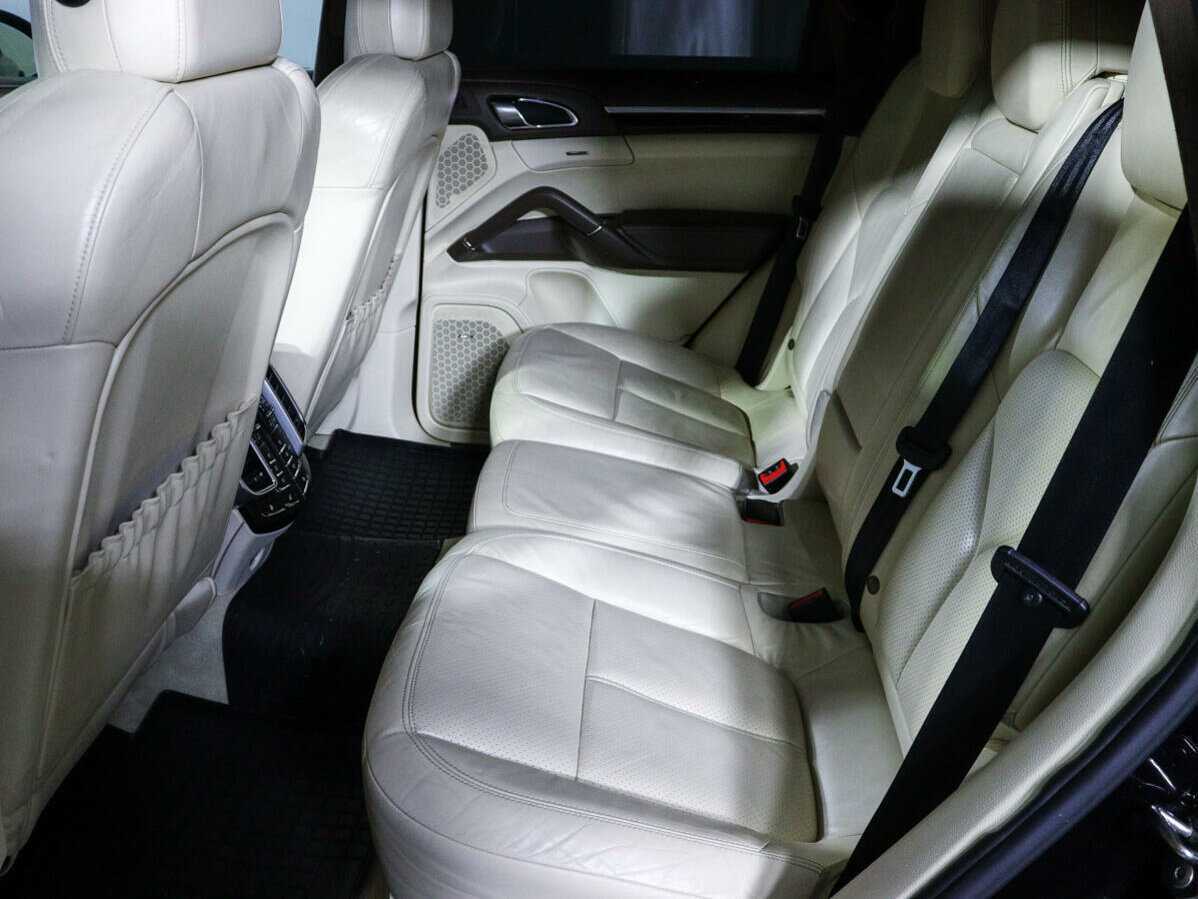 Porsche Cayenne 2011 года с пробегом. Фото: #7