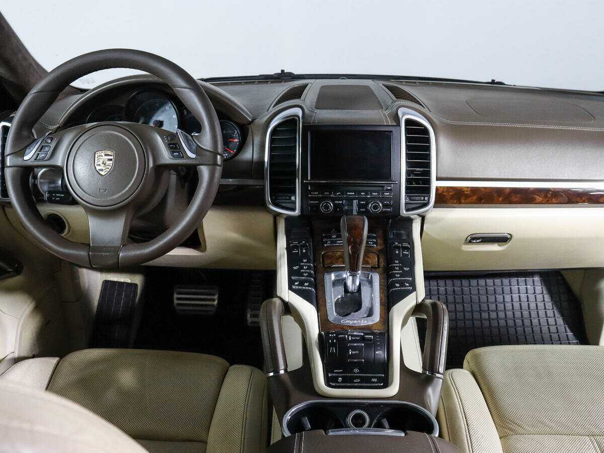 Porsche Cayenne 2011 года с пробегом. Фото: #9