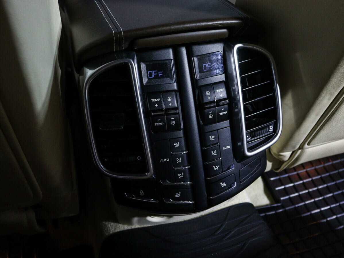 Porsche Cayenne 2011 года с пробегом. Фото: #13