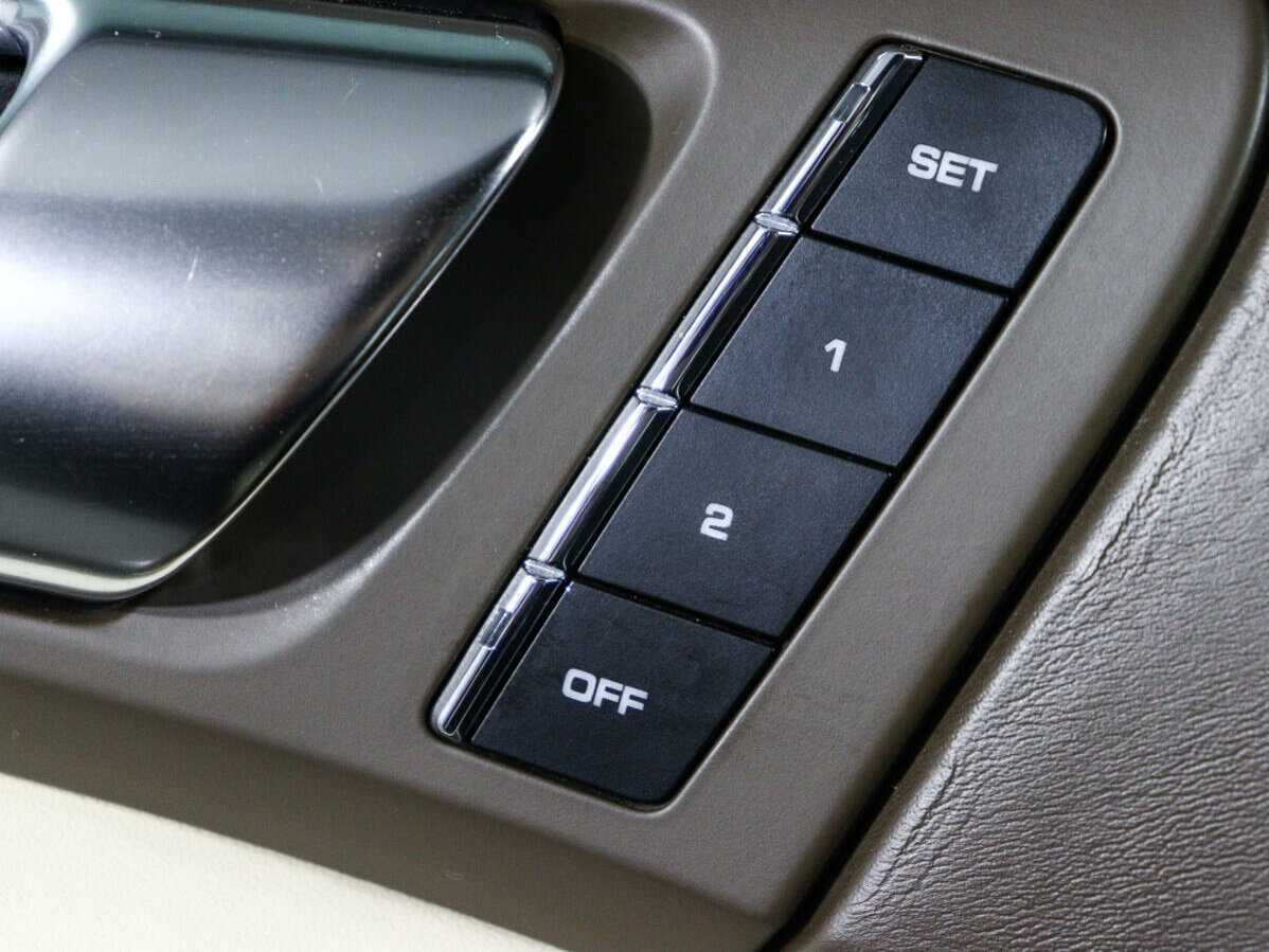 Porsche Cayenne 2011 года с пробегом. Фото: #15