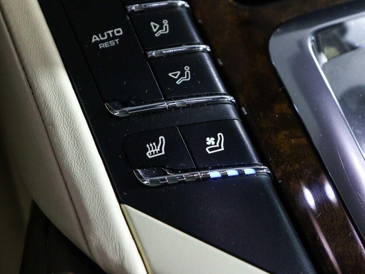 Porsche Cayenne 2011 года с пробегом. Фото: #19