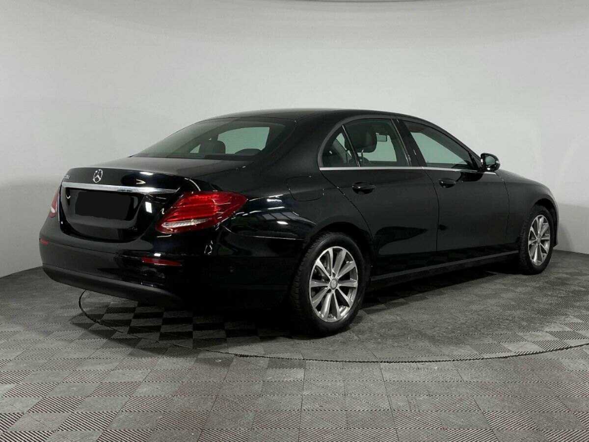 Mercedes-Benz E-Класс 2016 года с пробегом. Фото: #3