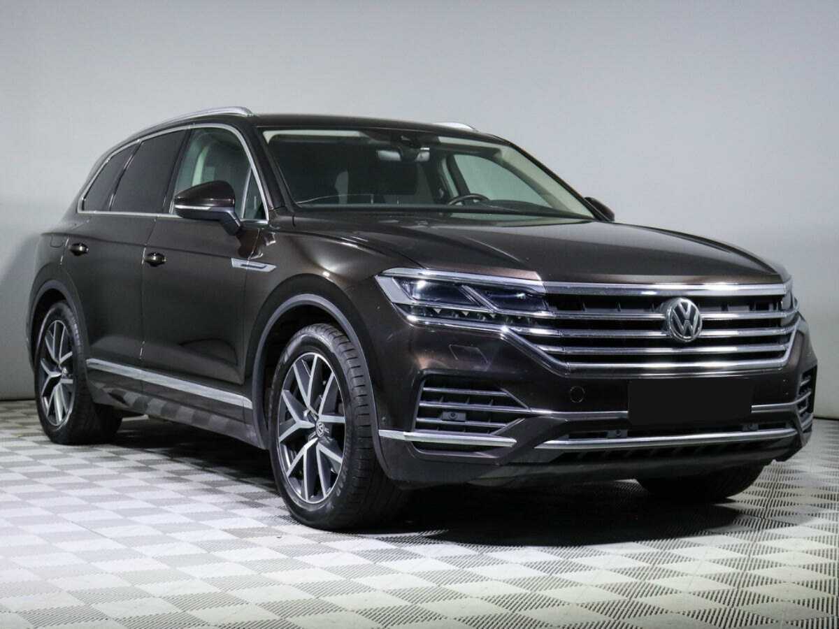 Volkswagen Touareg 2019 года с пробегом. Фото: #2