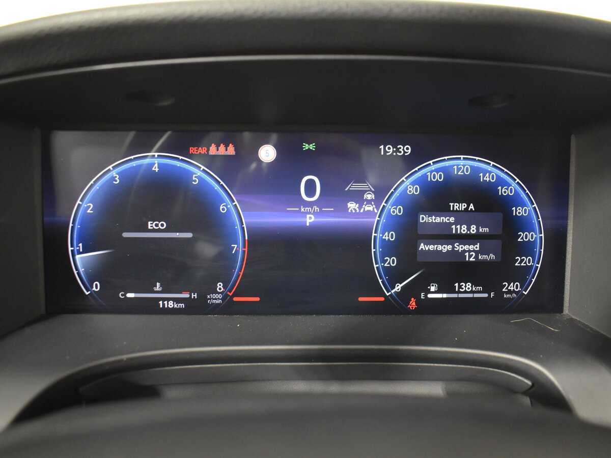 Toyota Camry 2024 года с пробегом. Фото: #11