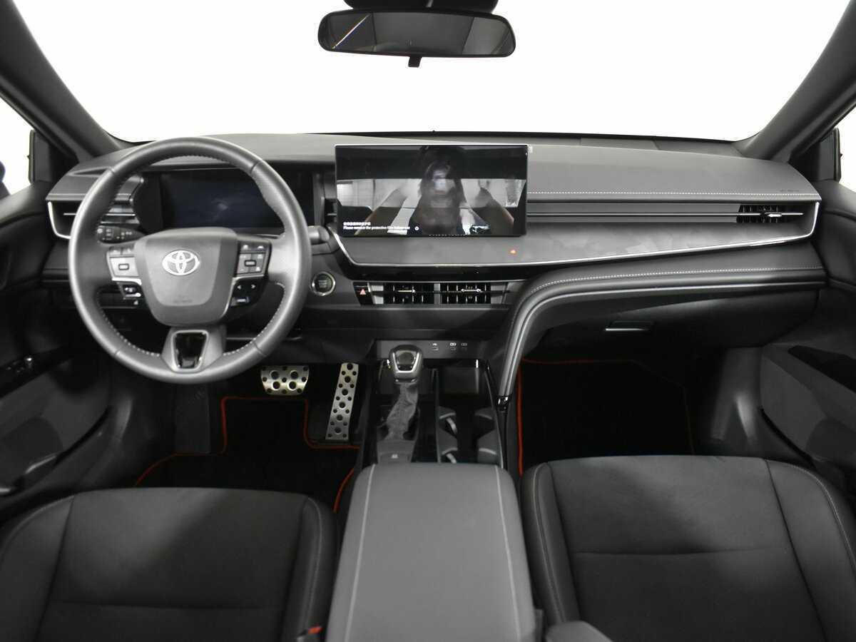 Toyota Camry 2024 года с пробегом. Фото: #13