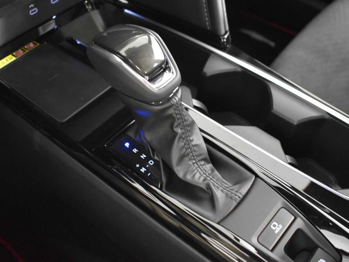 Toyota Camry 2024 года с пробегом. Фото: #17