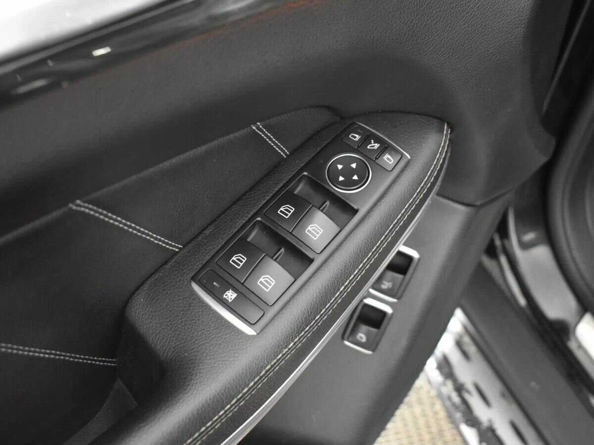 Mercedes-Benz GL-Класс 2013 года с пробегом. Фото: #13