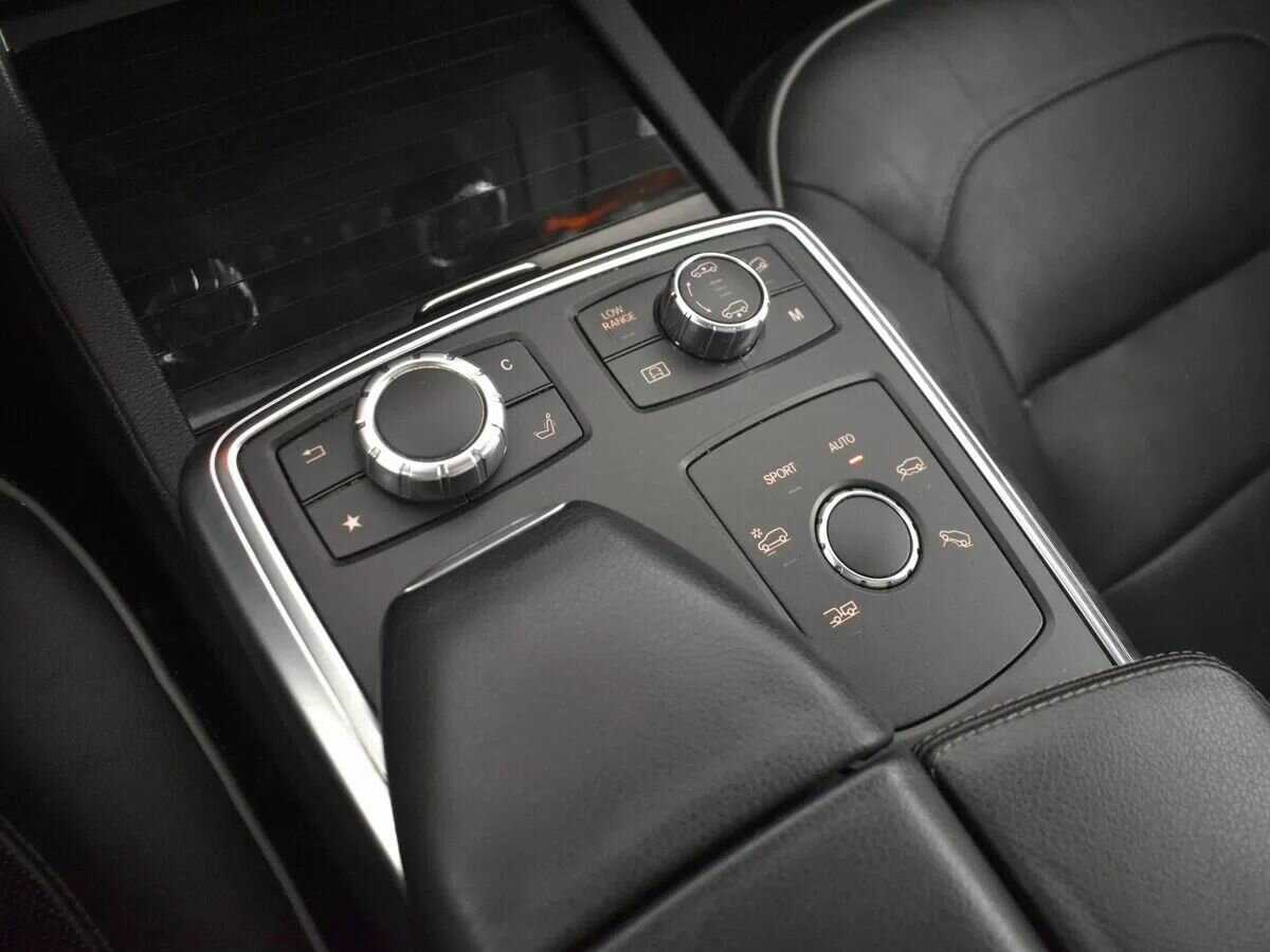 Mercedes-Benz GL-Класс 2013 года с пробегом. Фото: #22