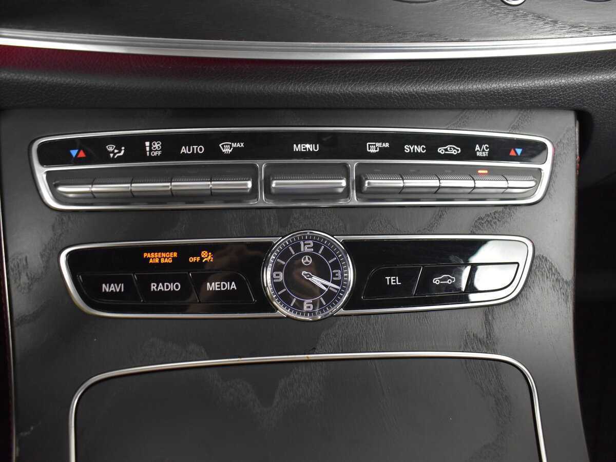 Mercedes-Benz E-Класс AMG 2018 года с пробегом. Фото: #17