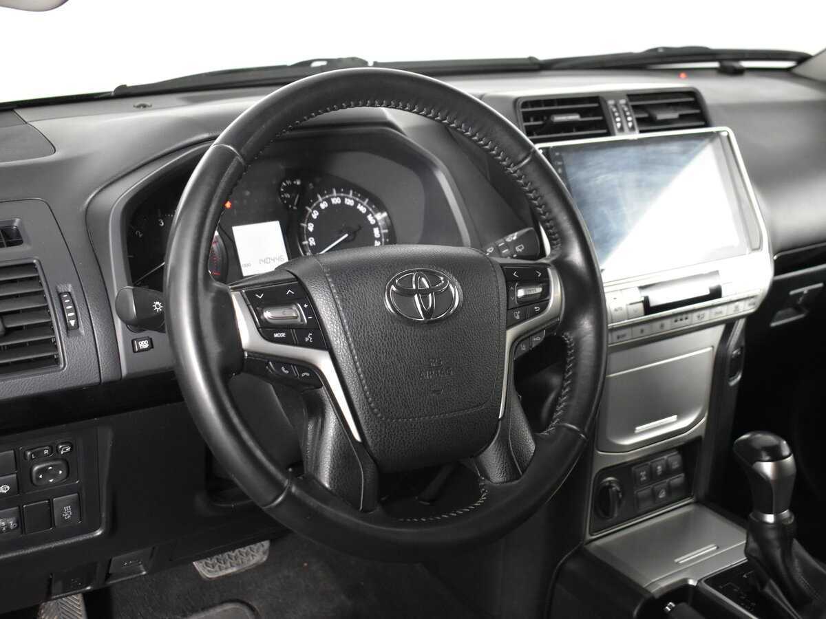 Toyota Land Cruiser Prado 2018 года с пробегом. Фото: #10