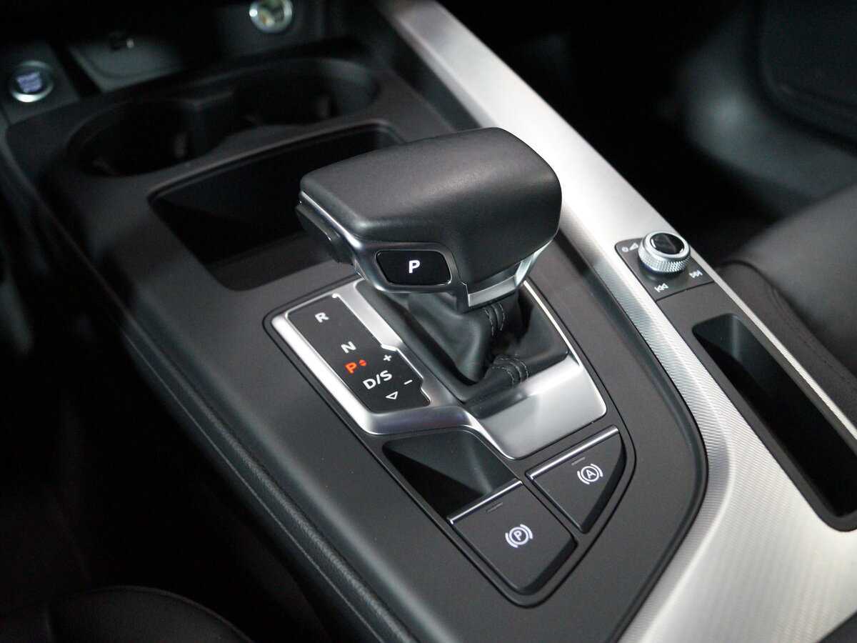 Audi A4 2020 года с пробегом. Фото: #24