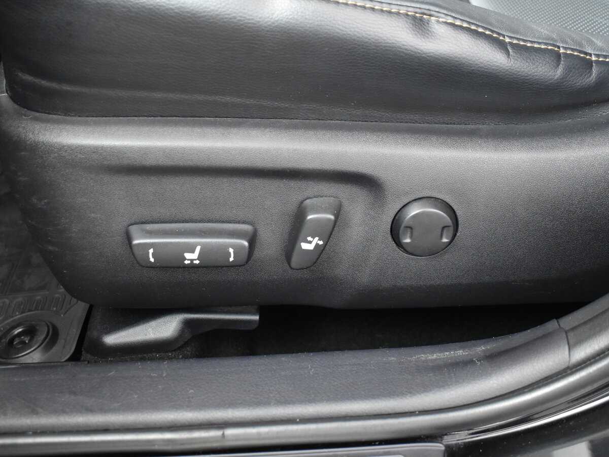 Toyota Camry 2017 года с пробегом. Фото: #9