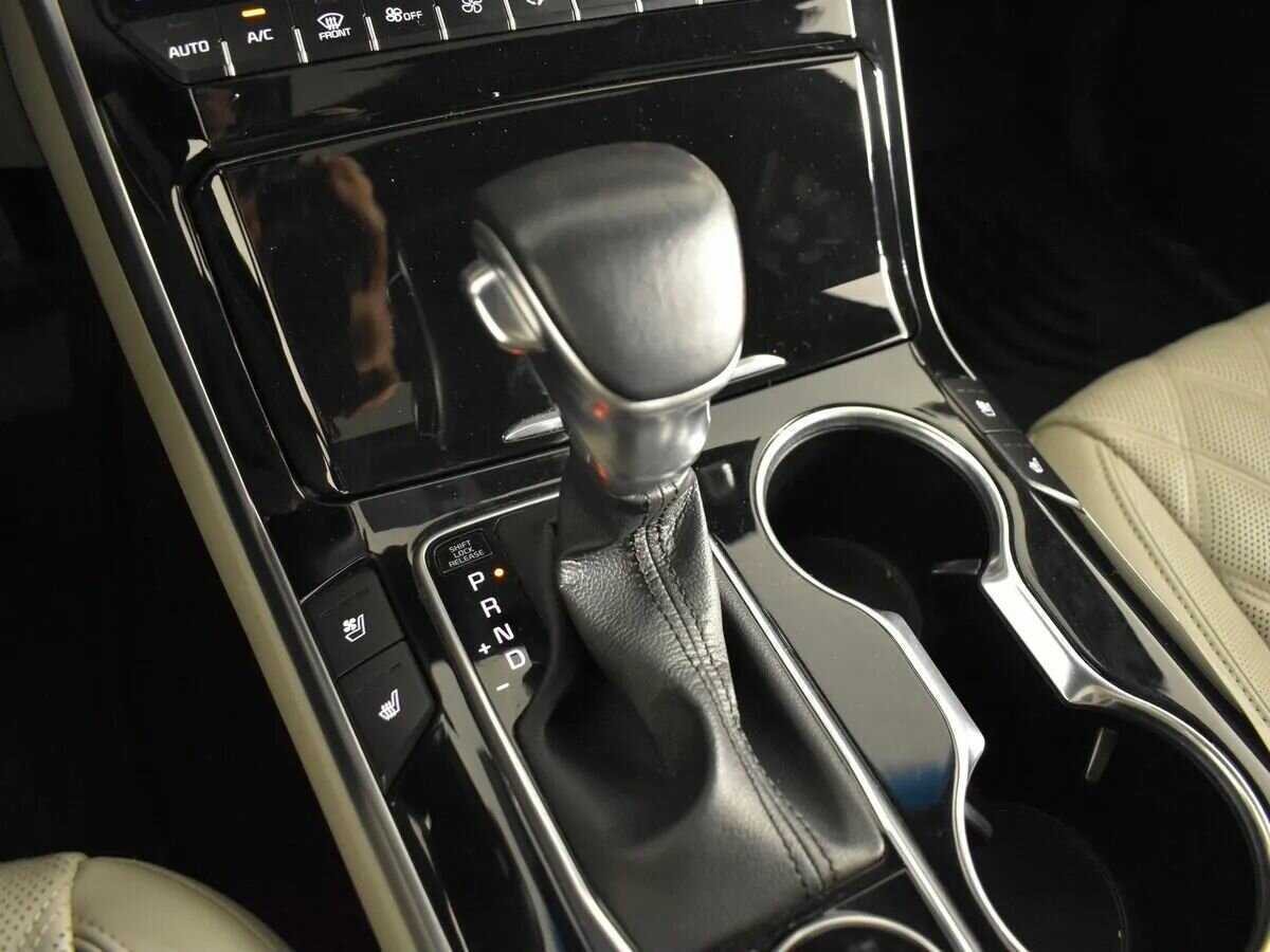 Kia Mohave 2019 года с пробегом. Фото: #17