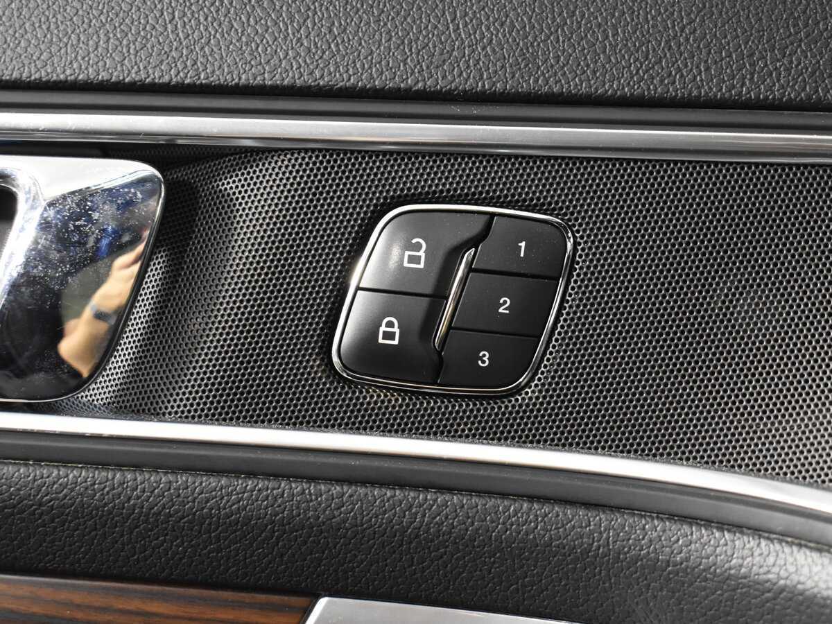 Ford Explorer 2018 года с пробегом. Фото: #18