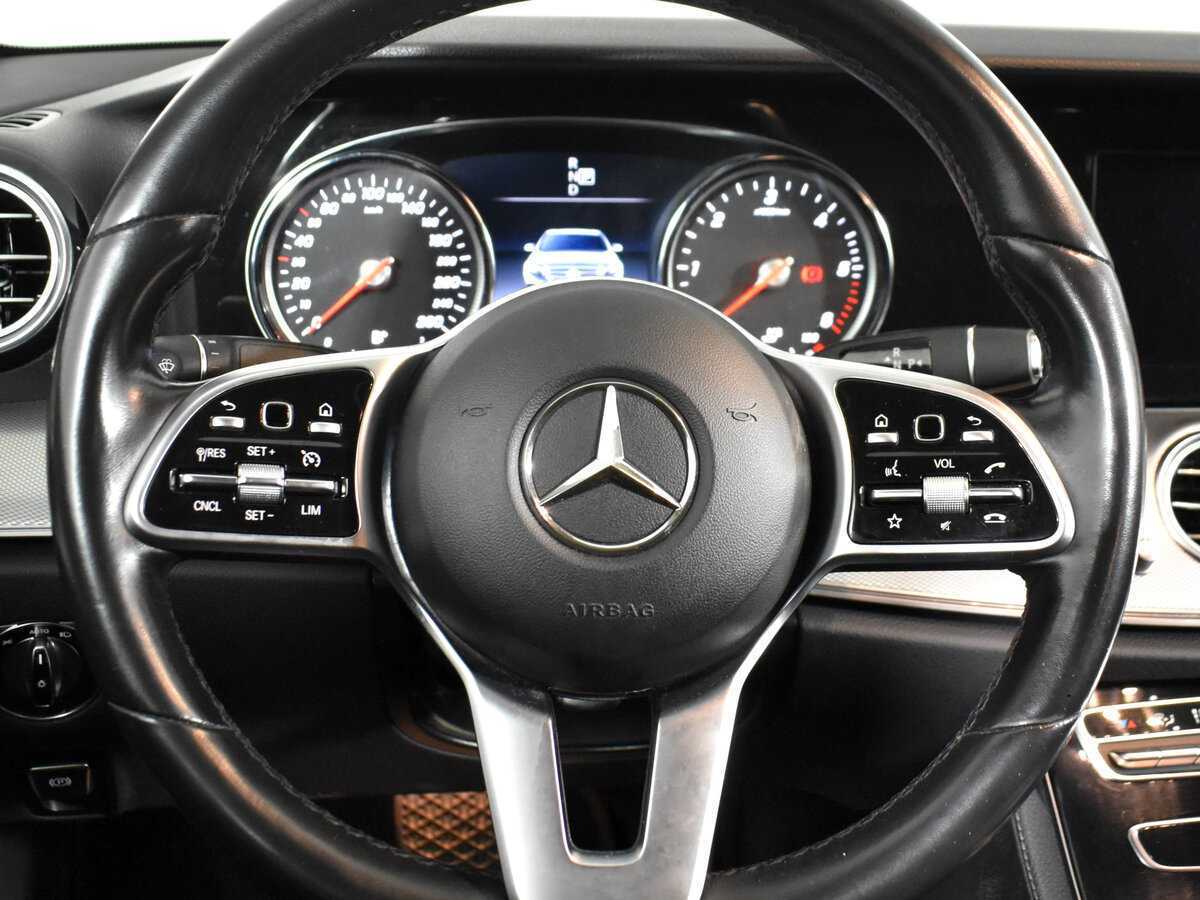 Mercedes-Benz E-Класс 2019 года с пробегом. Фото: #7
