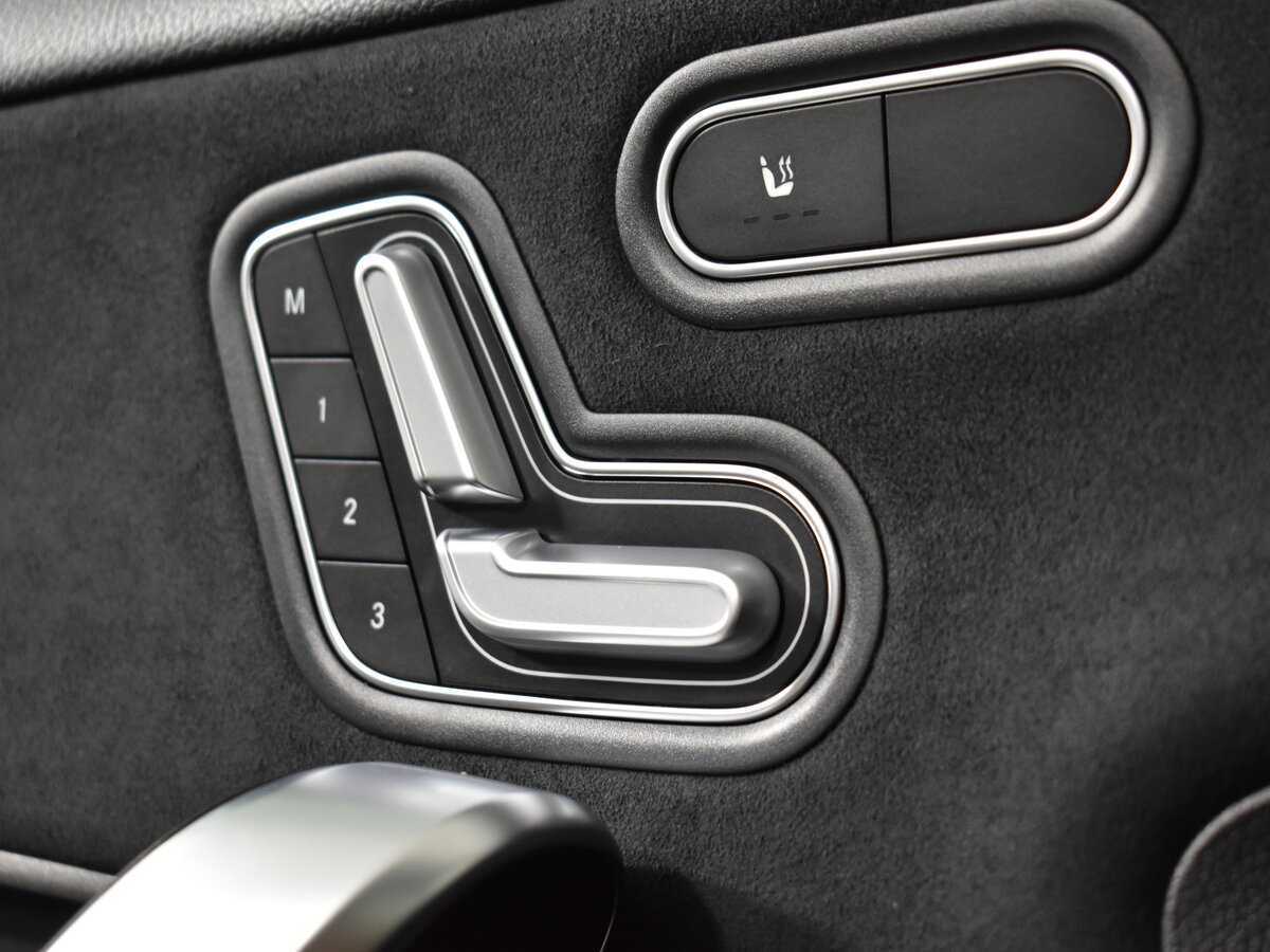 Mercedes-Benz A-Класс AMG 2020 года с пробегом. Фото: #10