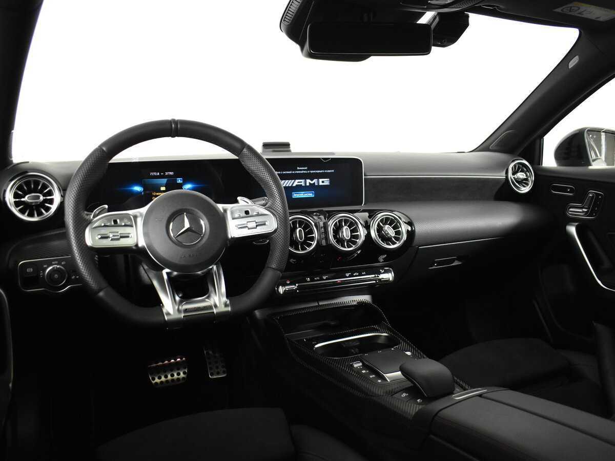 Mercedes-Benz A-Класс AMG 2020 года с пробегом. Фото: #12