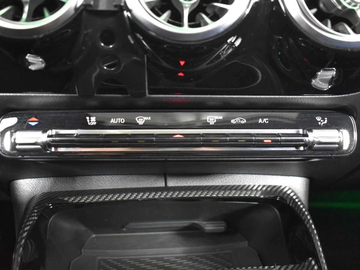 Mercedes-Benz A-Класс AMG 2020 года с пробегом. Фото: #17