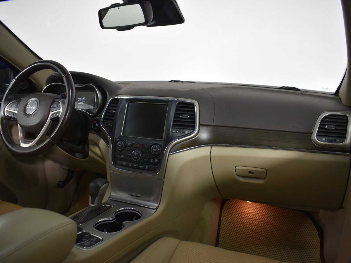 Jeep Grand Cherokee 2016 года с пробегом. Фото: #15