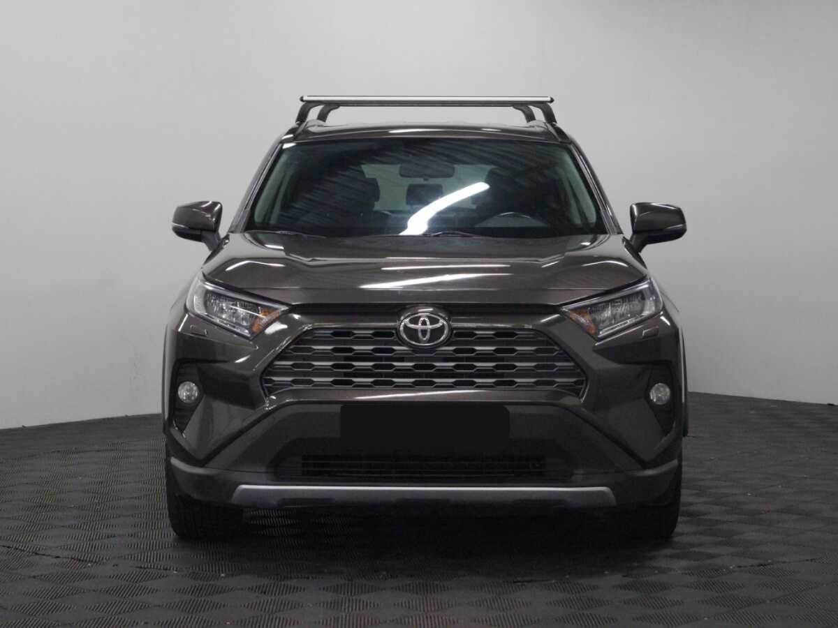 Toyota RAV4 2020 года с пробегом. Фото: #1