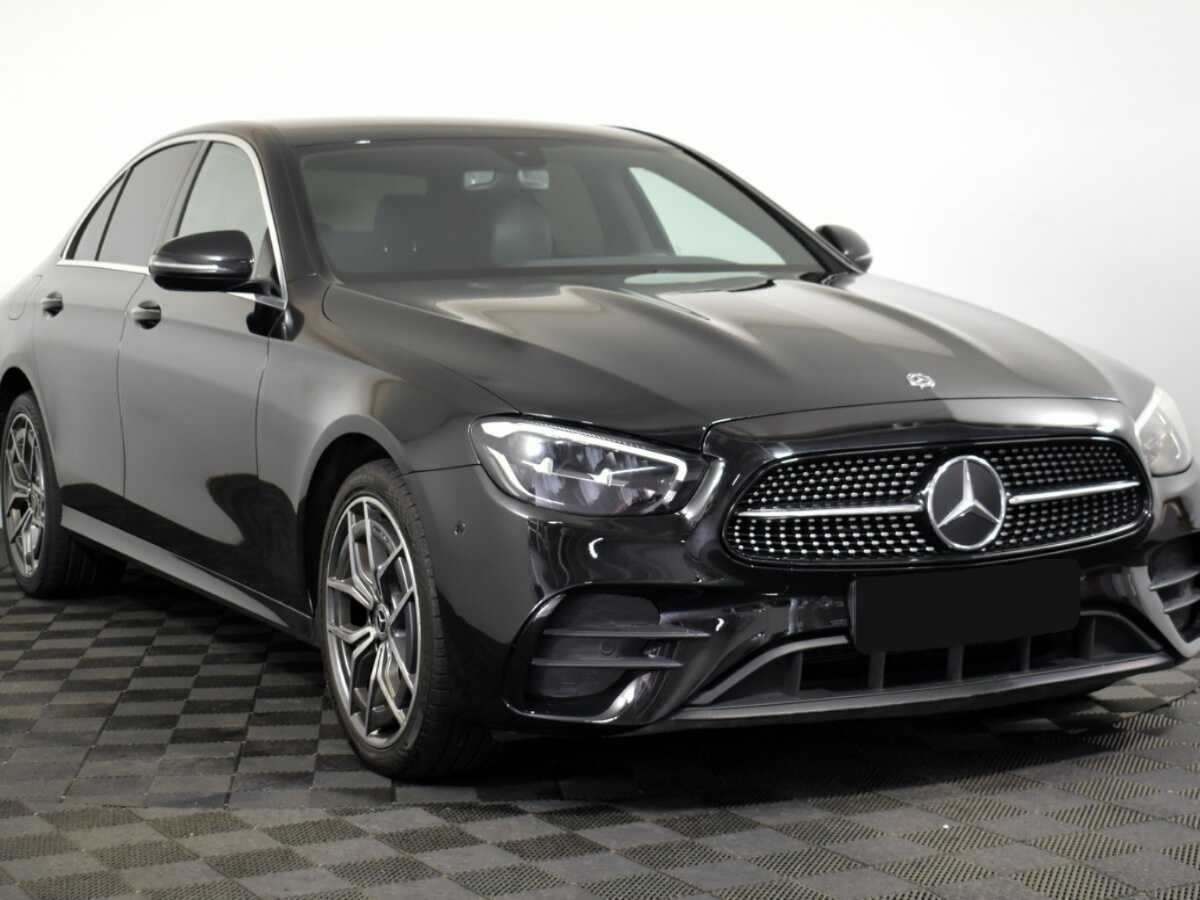 Mercedes-Benz E-Класс 2020 года с пробегом. Фото: #2