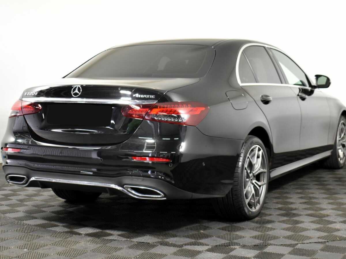 Mercedes-Benz E-Класс 2020 года с пробегом. Фото: #3