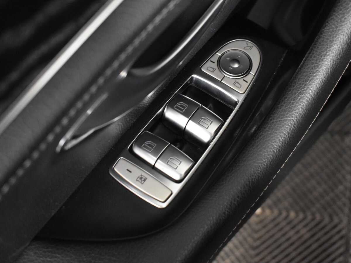Mercedes-Benz E-Класс 2020 года с пробегом. Фото: #7