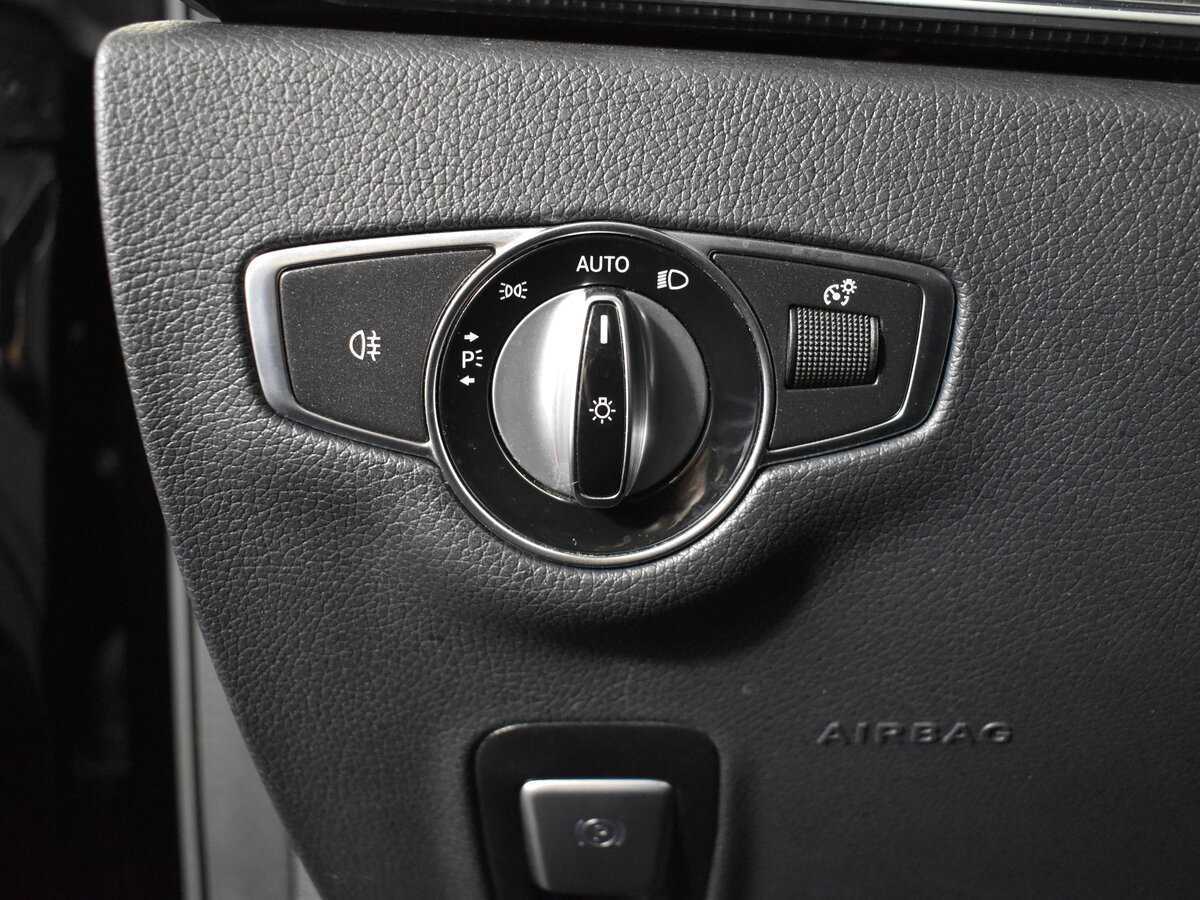 Mercedes-Benz E-Класс 2020 года с пробегом. Фото: #9