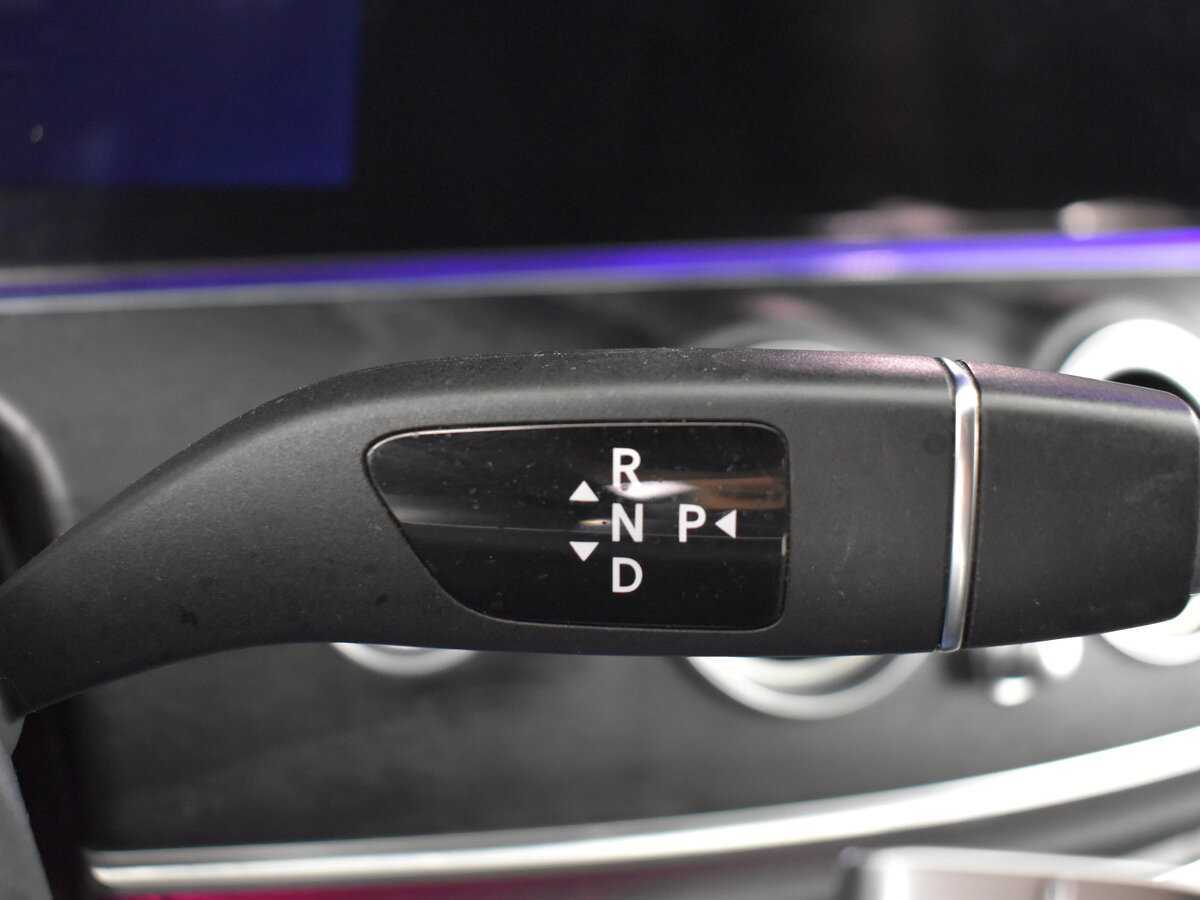 Mercedes-Benz E-Класс 2020 года с пробегом. Фото: #22