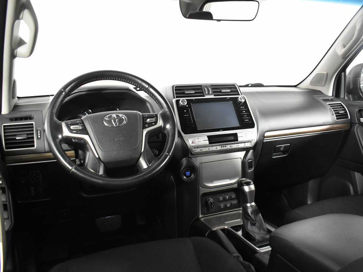 Toyota Land Cruiser Prado 2018 года с пробегом. Фото: #12