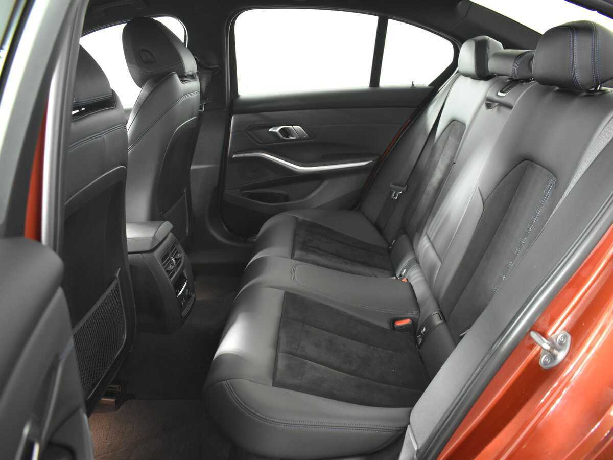 BMW 3 серии 2020 года с пробегом. Фото: #20