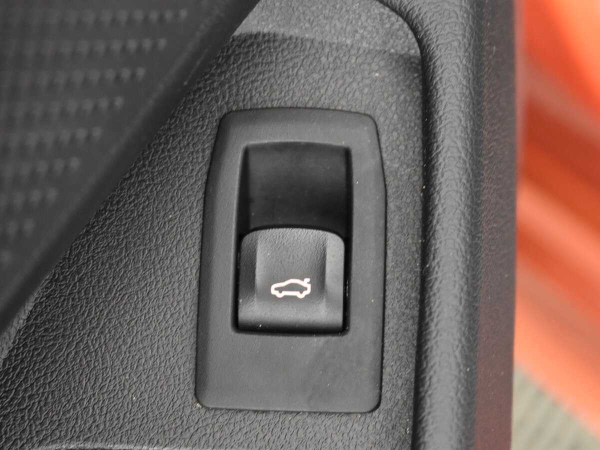 BMW 3 серии 2020 года с пробегом. Фото: #23