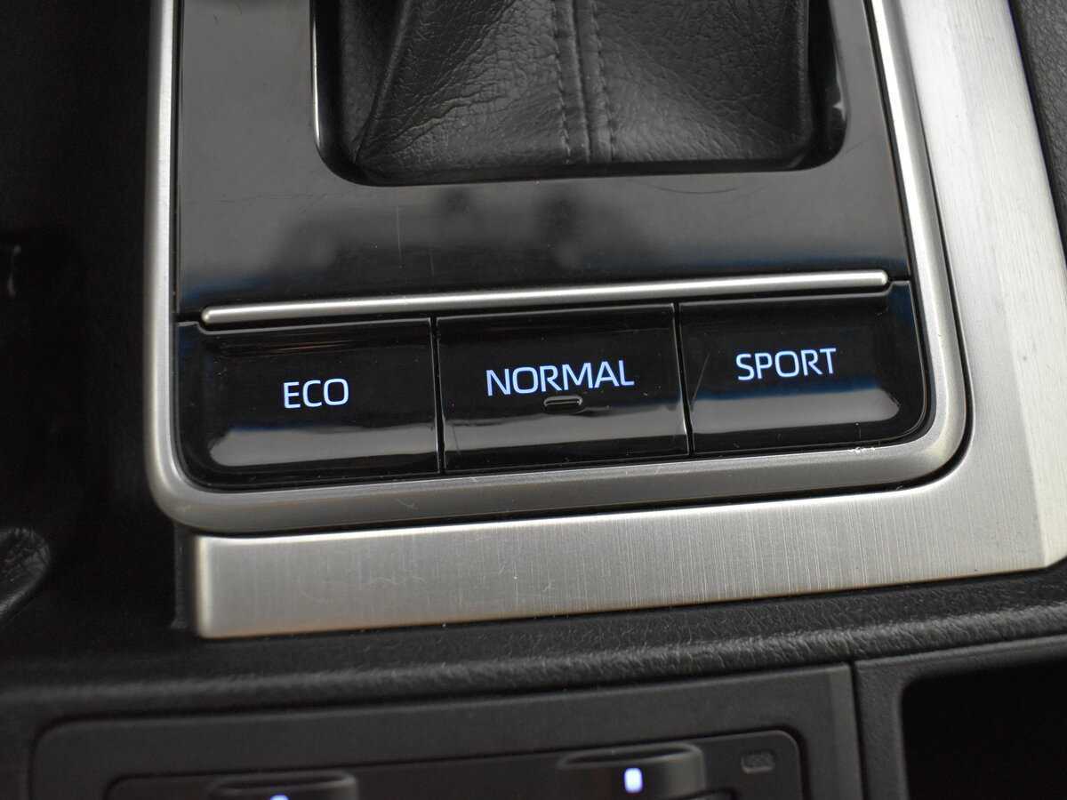 Toyota Land Cruiser Prado 2020 года с пробегом. Фото: #16