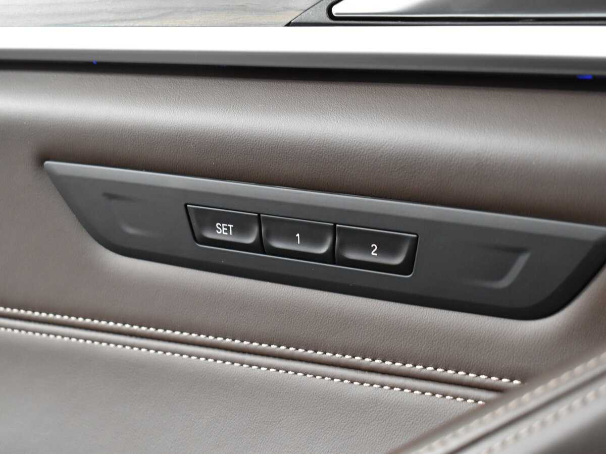 BMW 5 серии 2019 года с пробегом. Фото: #8