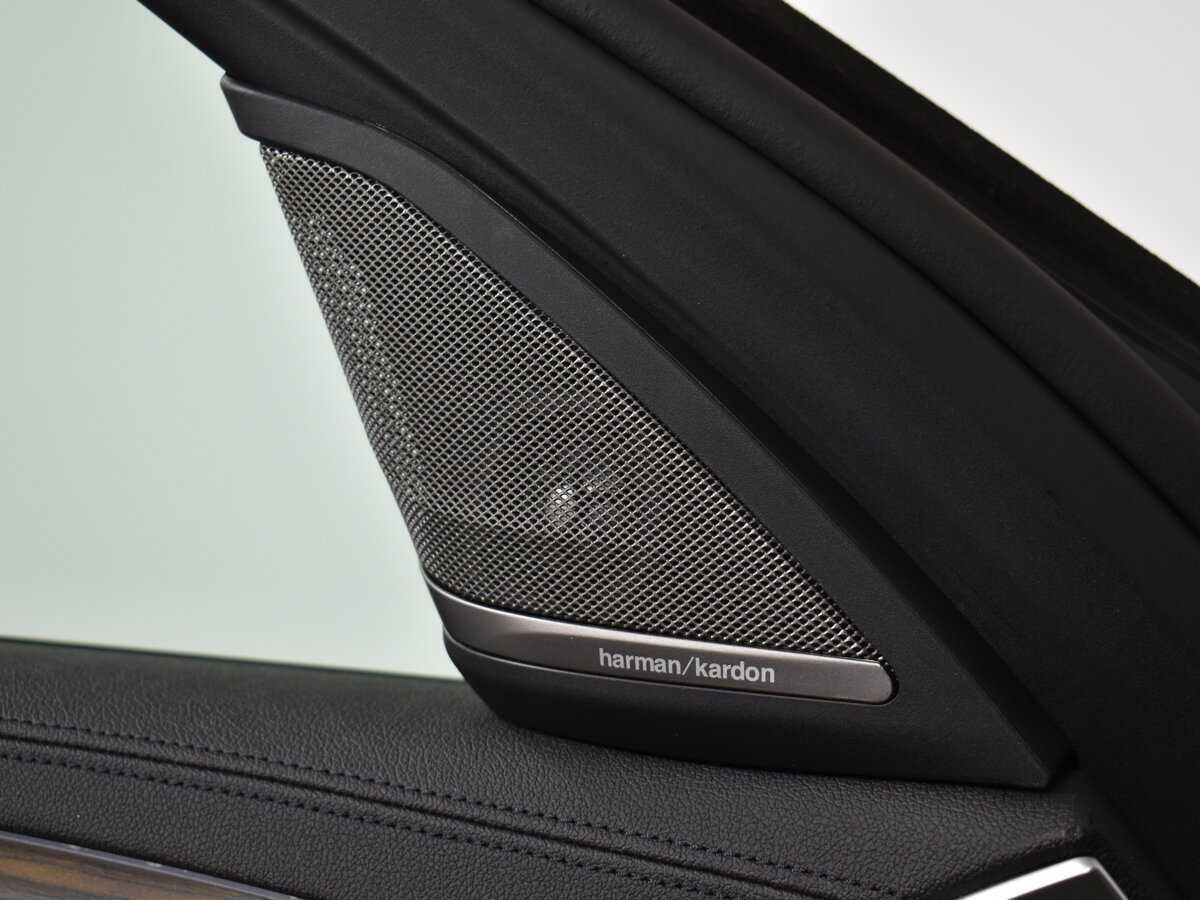 BMW 5 серии 2019 года с пробегом. Фото: #9