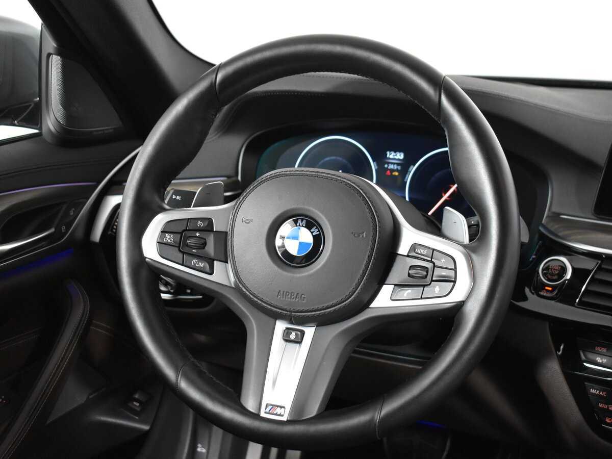 BMW 5 серии 2019 года с пробегом. Фото: #12