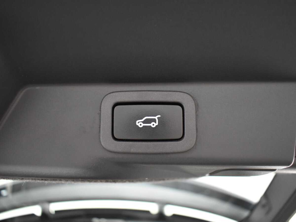 Land Rover Range Rover Sport 2018 года с пробегом. Фото: #6