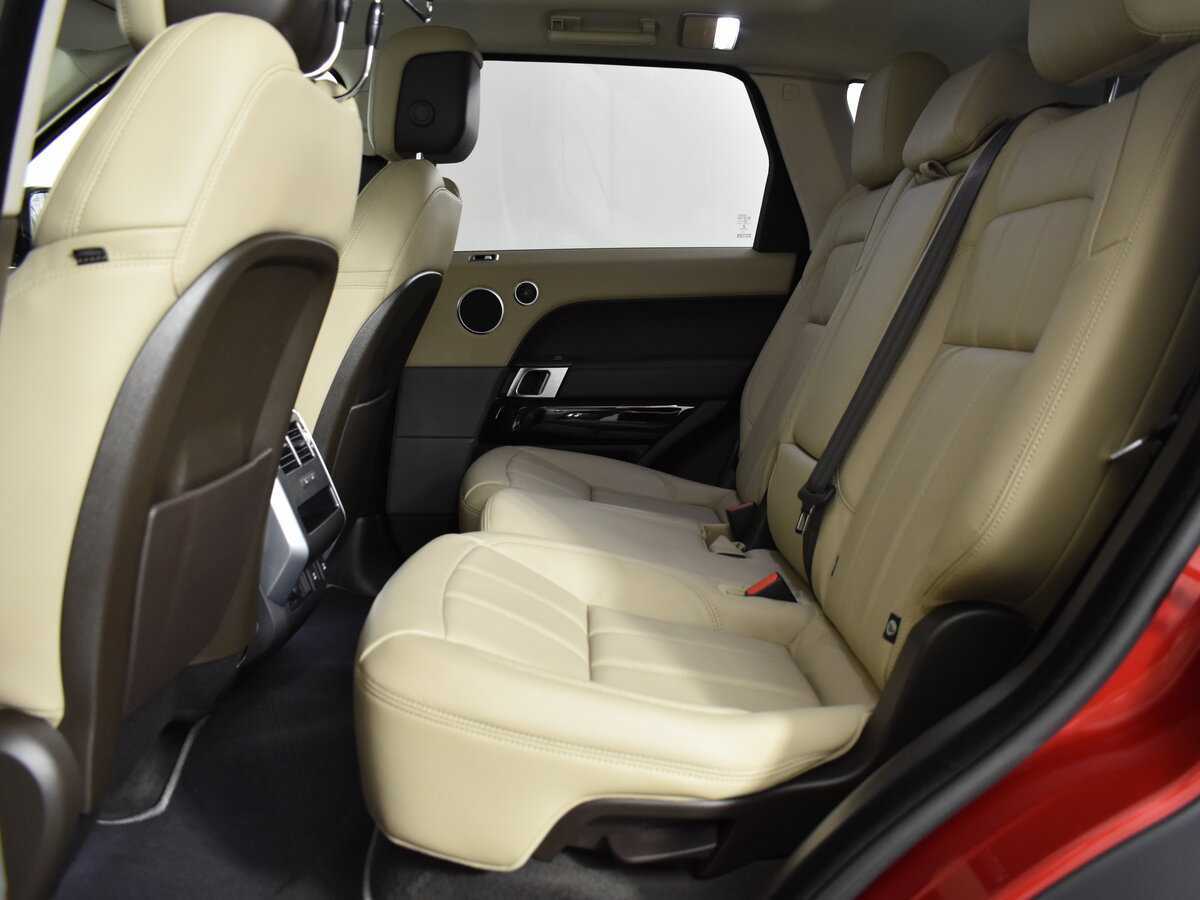 Land Rover Range Rover Sport 2020 года с пробегом. Фото: #8