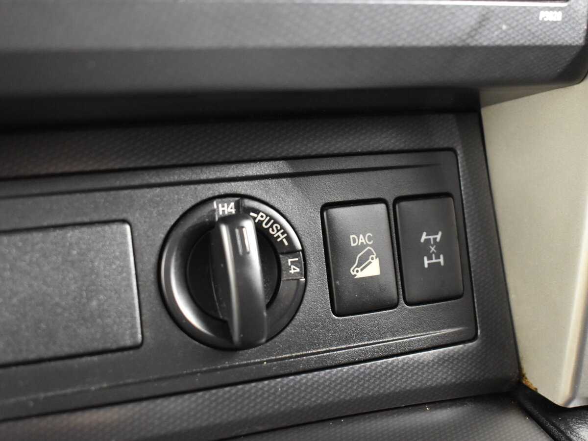 Toyota Land Cruiser Prado 2010 года с пробегом. Фото: #16