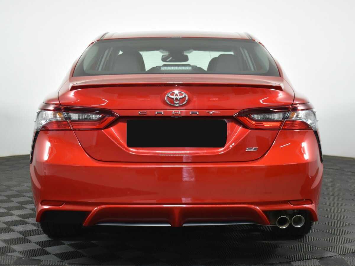 Toyota Camry 2022 года с пробегом. Фото: #4