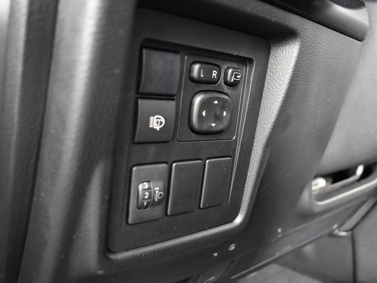 Toyota Land Cruiser Prado 2018 года с пробегом. Фото: #7