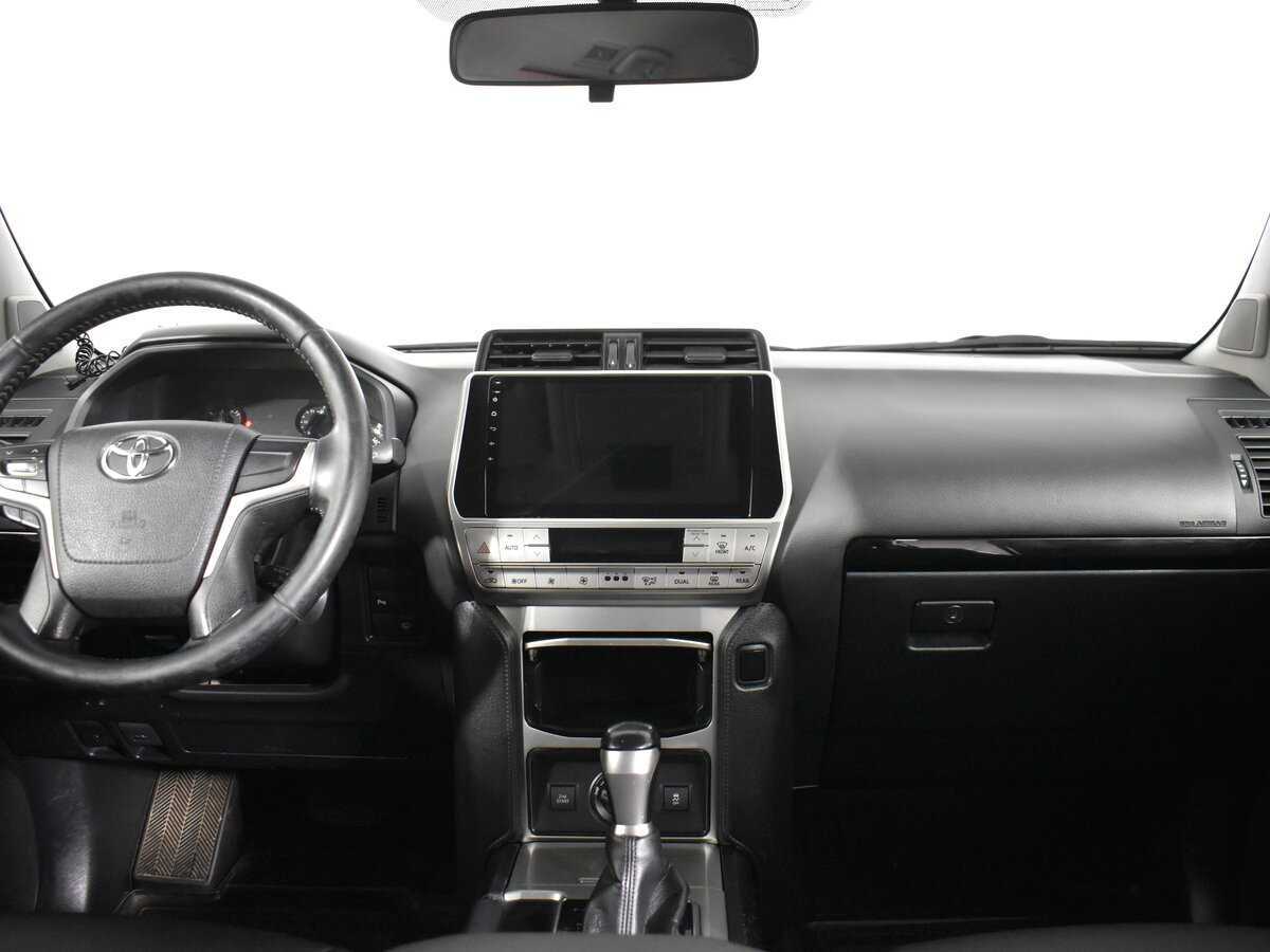 Toyota Land Cruiser Prado 2018 года с пробегом. Фото: #9