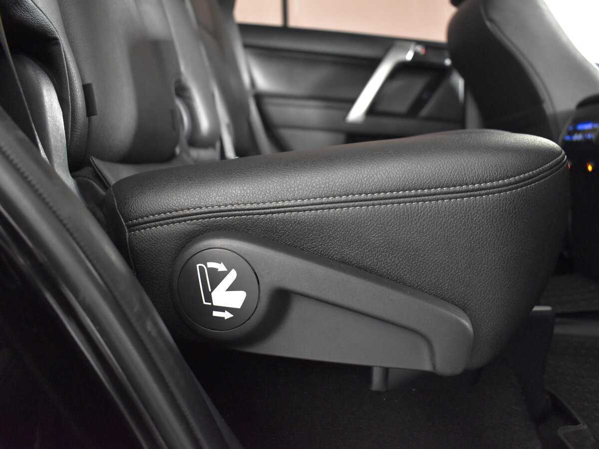 Toyota Land Cruiser Prado 2018 года с пробегом. Фото: #12